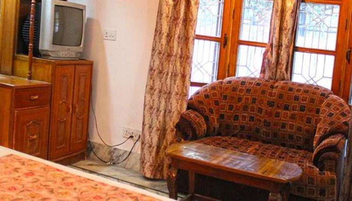 Lakshmi Guest House Ντεχραντούν Δωμάτιο φωτογραφία