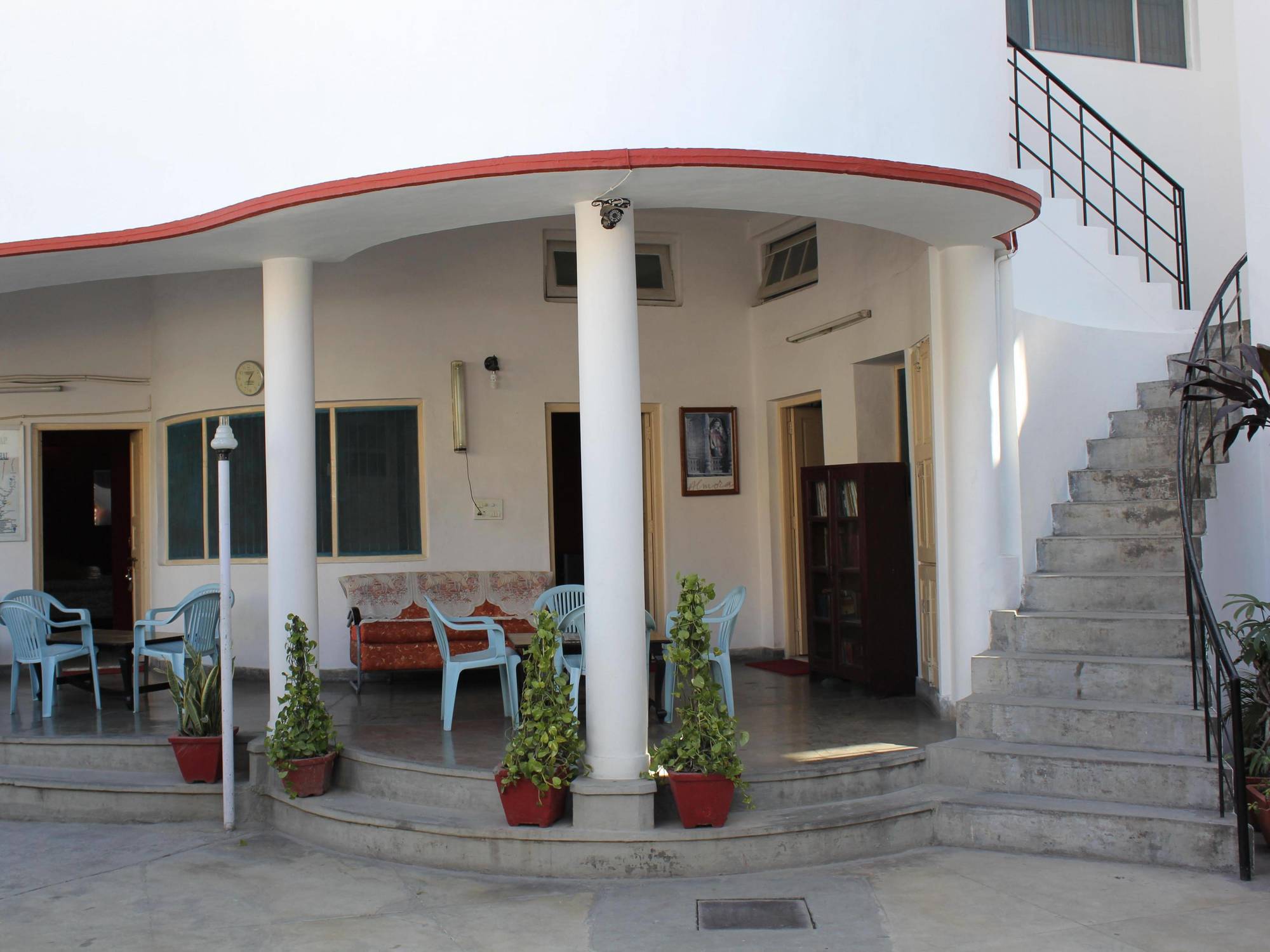 Lakshmi Guest House Ντεχραντούν Εξωτερικό φωτογραφία